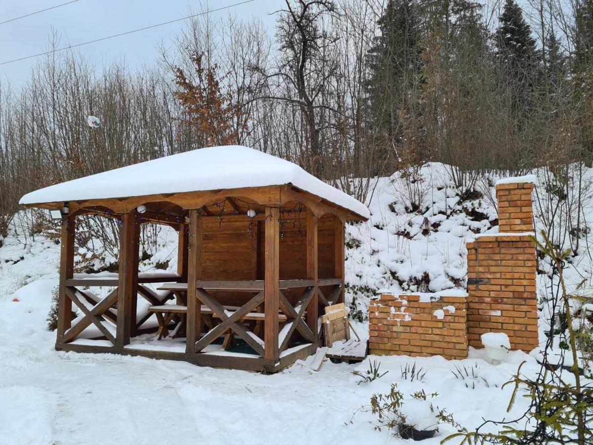 Villa Na Uzlissi Migovo Exterior foto